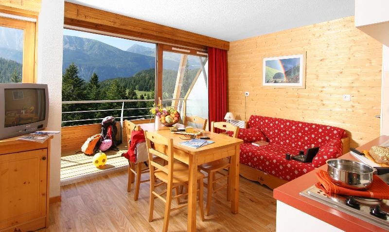 Noemys Ecrin des Neiges Aparthotel Chamrousse Buitenkant foto